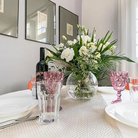 Maya's Flats & Resorts - Old Town Mariacka * 格但斯克