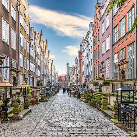 Maya's Flats & Resorts - Old Town Mariacka